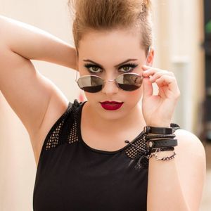 Meet your Posher, Jenna